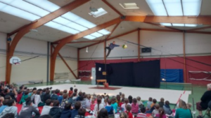 Spectacle de Noël des écoles 2026 (Radiovolca)